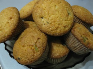 маффины с цукатами, мармеладом, рахат-лукумом
