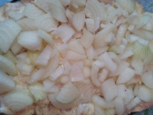 запеченное куриное филе с помидорами и сыром