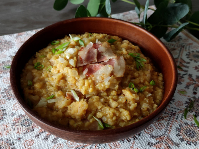 Красная чечевица с беконом. Вкусный обед за 20 минут!